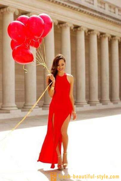 Svart klänning med rött: stilar, vad man ska ha
