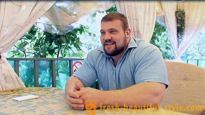 Kirill Sarychev: längd, vikt, bilder