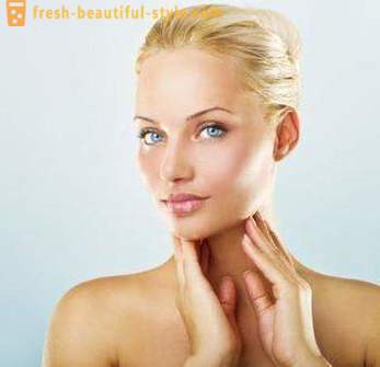 Vad är en ansiktslyftning? Kosmetisk behandling av hud åtstramning. ansiktslyftning
