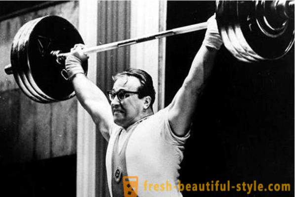 Weightlifter Yuri Vlasov: biografi, familj, sport prestationer, litterära aktiviteter