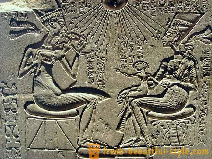 Historien om farao Amenhotep kärlek och Nefertiti