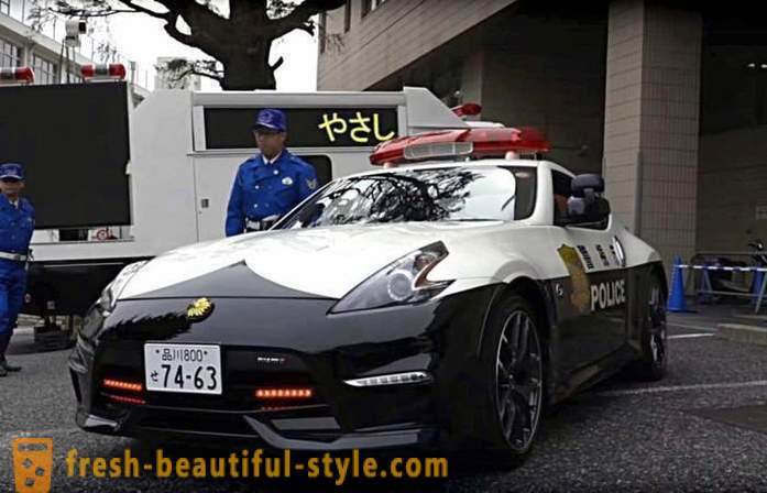Branta japanska polisbilar