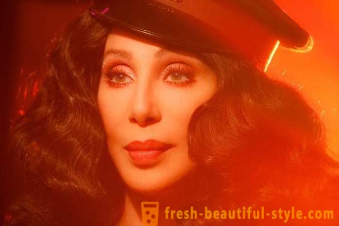 Cher - 70 år mer än ett halvt sekel på scenen