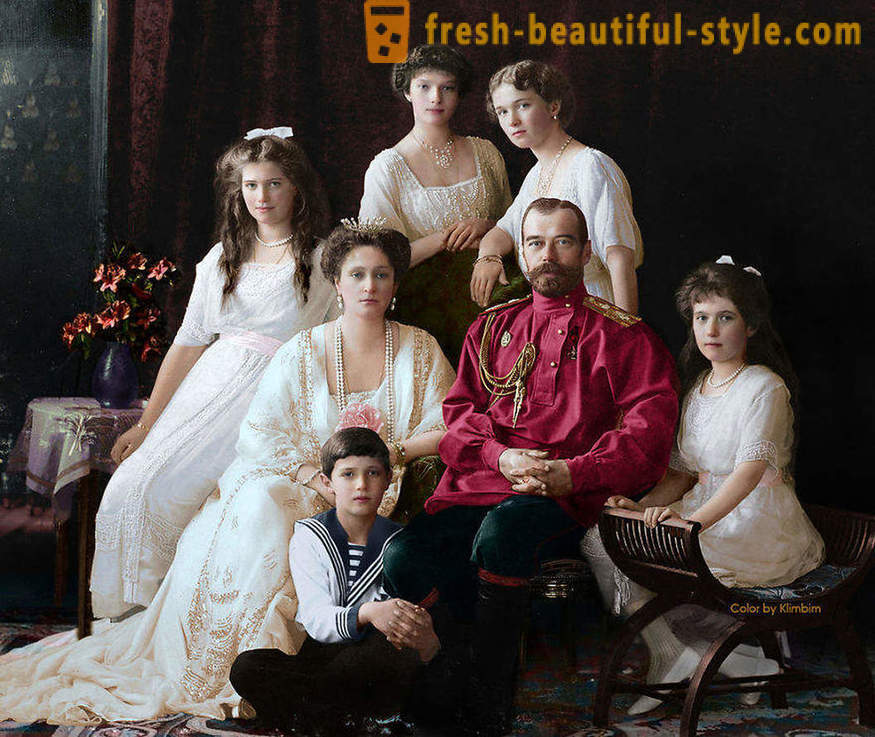 11 målade historiska bilder av det ryska folket