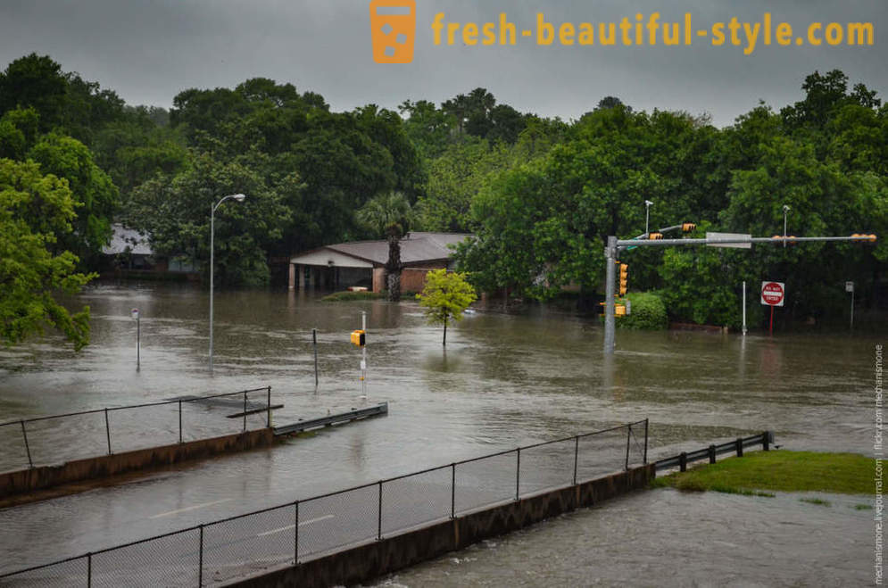Historisk översvämningar i Houston