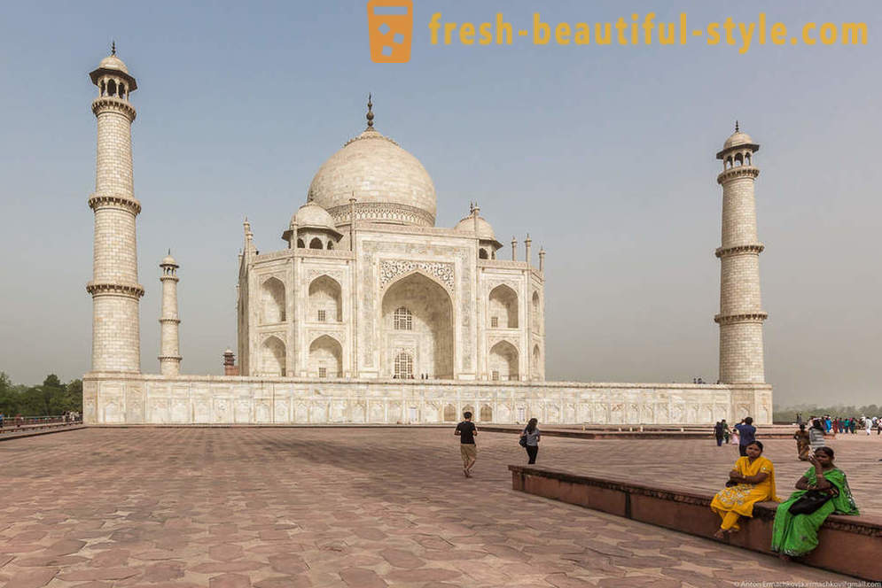 En kort stopp i Indien. Otroligt Taj Mahal