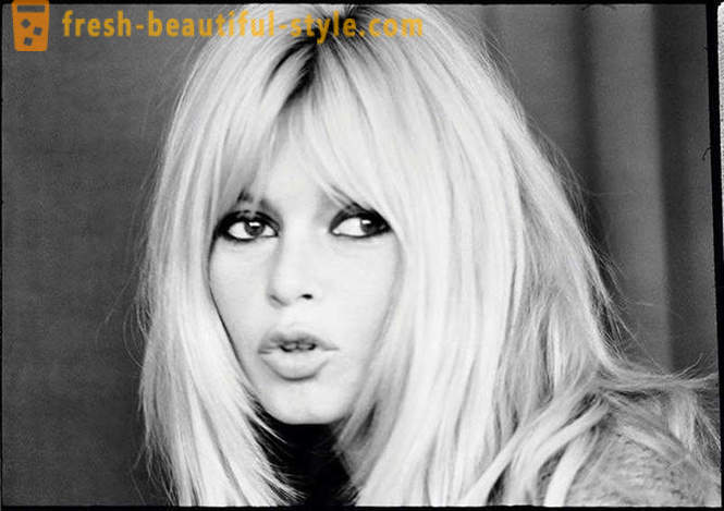 15 huvud inkarnationer av Brigitte Bardot