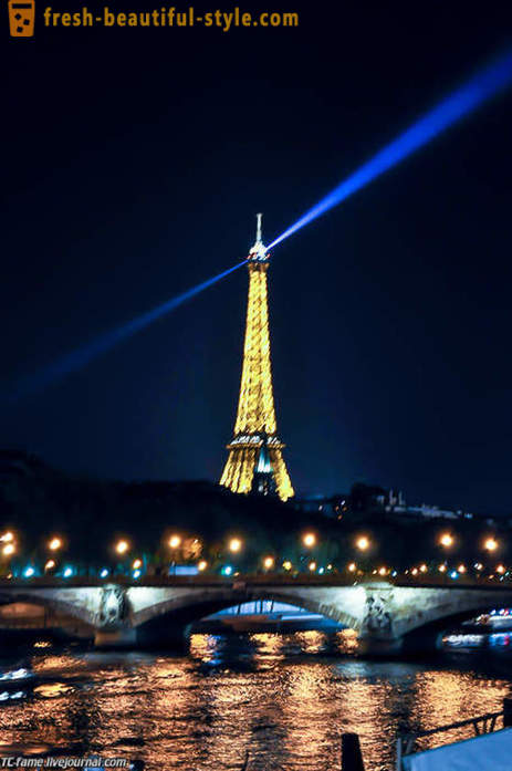 Gå över broar Paris