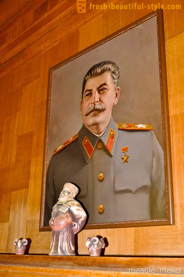 Visning av datja Stalins