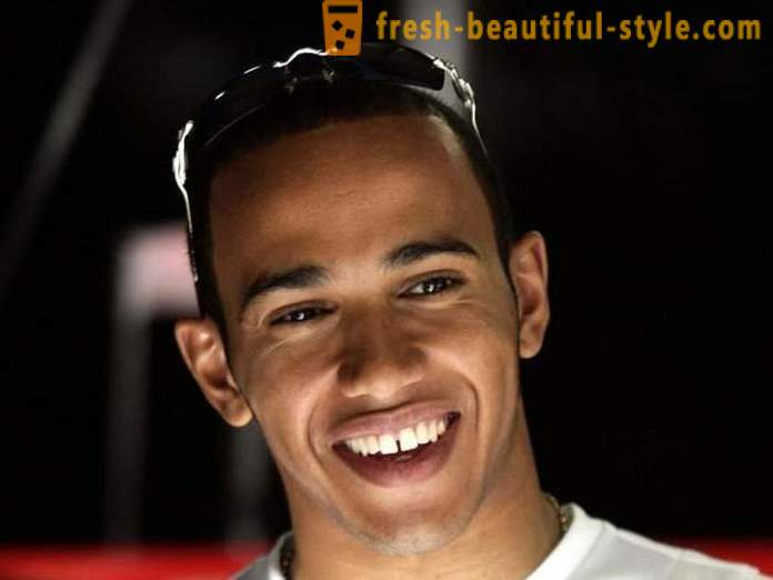 Lewis Hamilton: The Story of Life