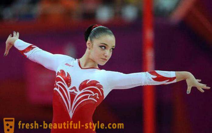 Alija Mustafina: biografi och privatliv