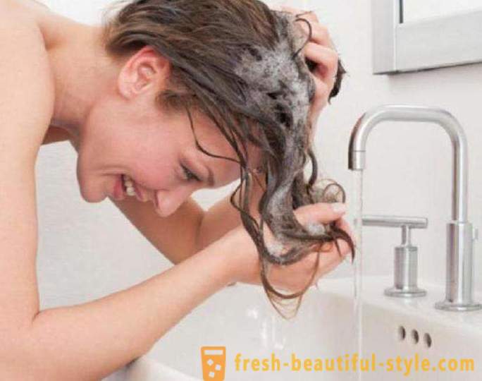 Hur man förbereder en balsam för hår hemma?