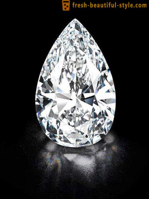Renheten av en diamant, färg diamant. Omfattningen av diamant renhet